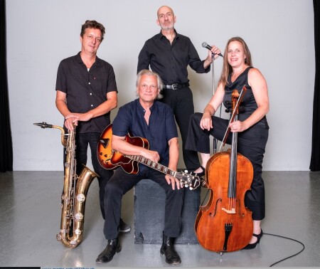 Bild zum Theaterstück Glauser Quintett: Ich komme mit